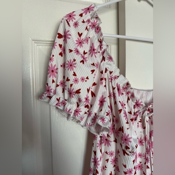 Floral Ruffle Dress - Picture 3 of 4